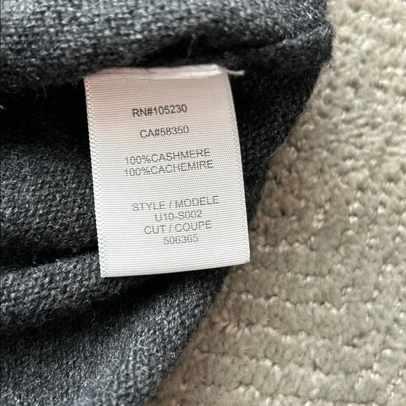 Equipment Charcoal V-Neck Sweater Ribbed Cuff Long Length Spft Sweater Sz L - Picture 10 of 10